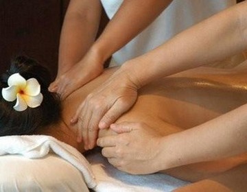 four hands massage at lavender spa in dubai